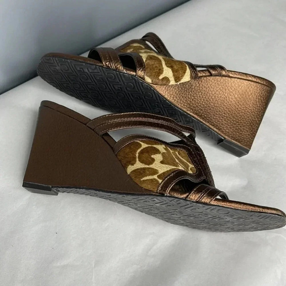 LIZ CLAIBORNE Giraffe Print Square Toe Wedge  Sandals Metallic Bronze Size 7.5 - Picture 9 of 13